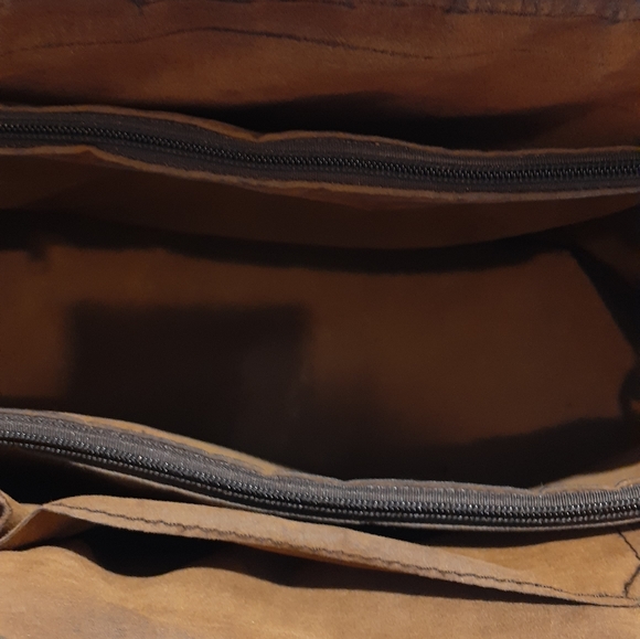 Coated Canvas Brown Handbag W/ Designer Print - Picture 5 of 7